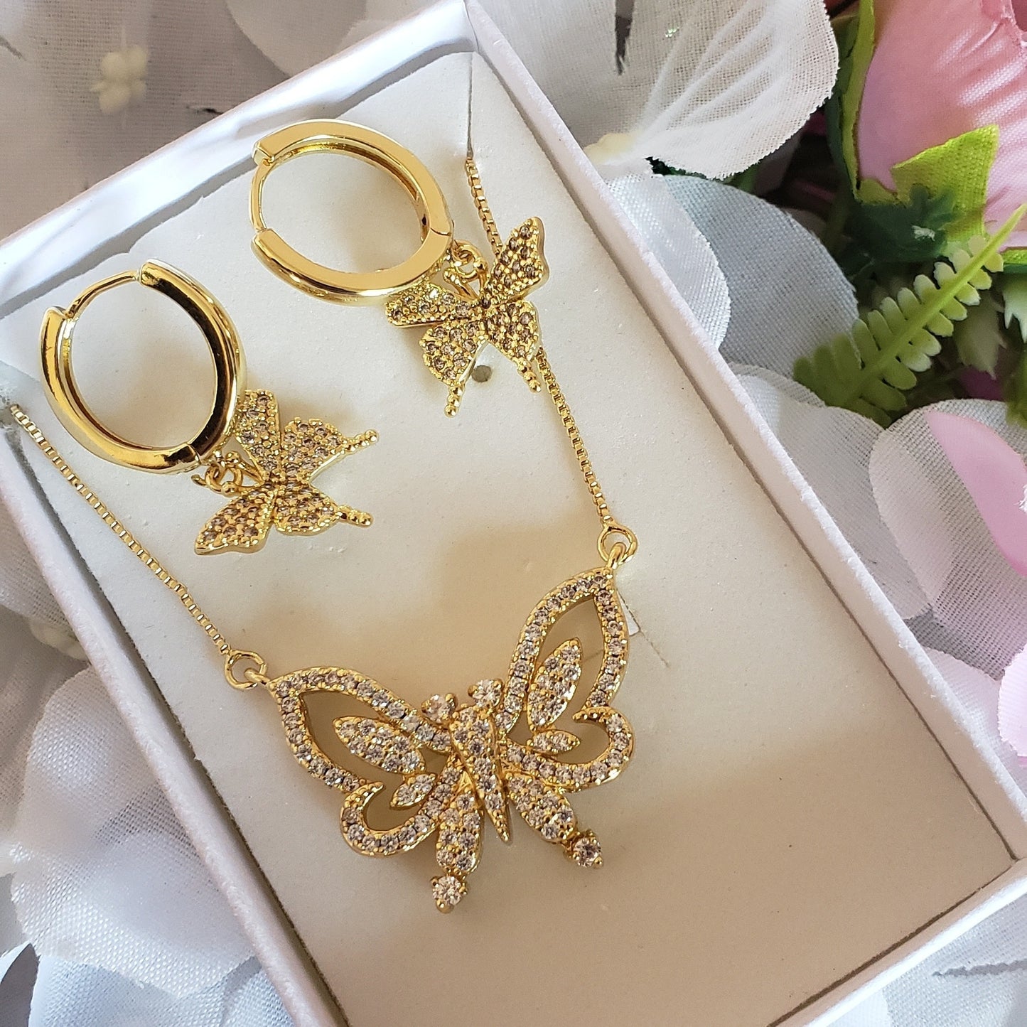 Butterfly Diamante Necklace Set