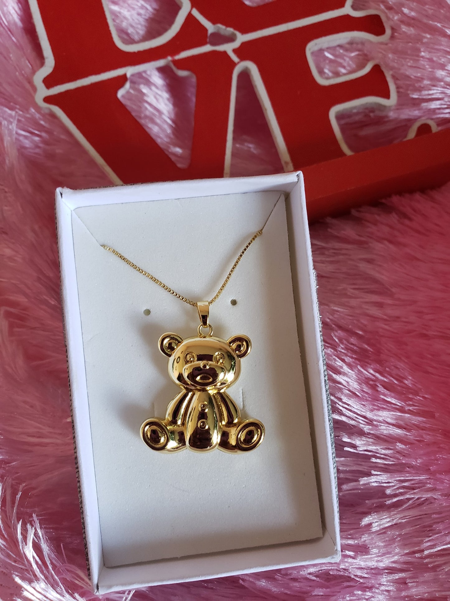 Teddy necklace