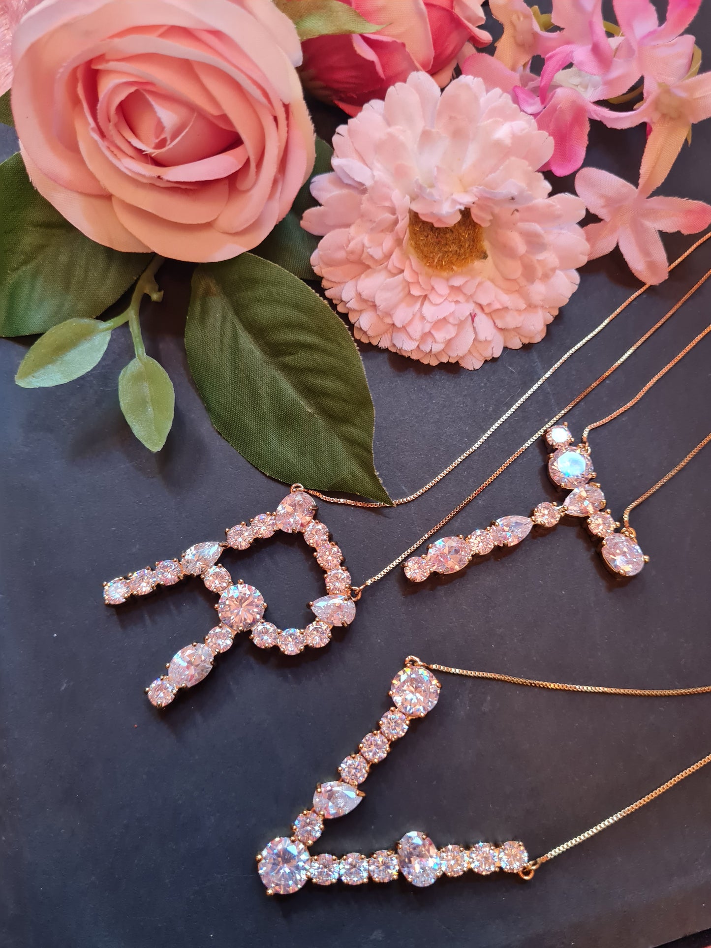 Bubble Letter Chain